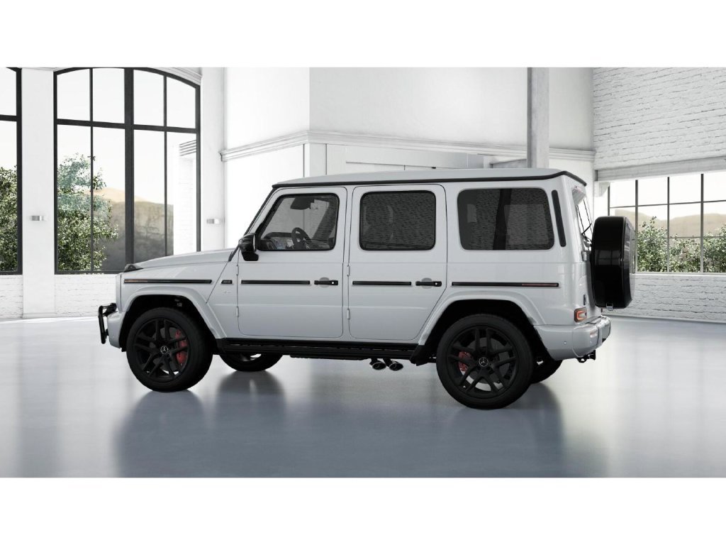 New 2027 MANUFAKTUR Moonlight White Metallic Mercedes-Benz AMG® G 63 SUV image 32