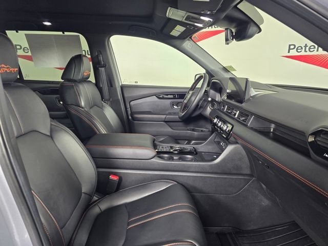 2025 Honda Pilot TrailSport - Photo 40