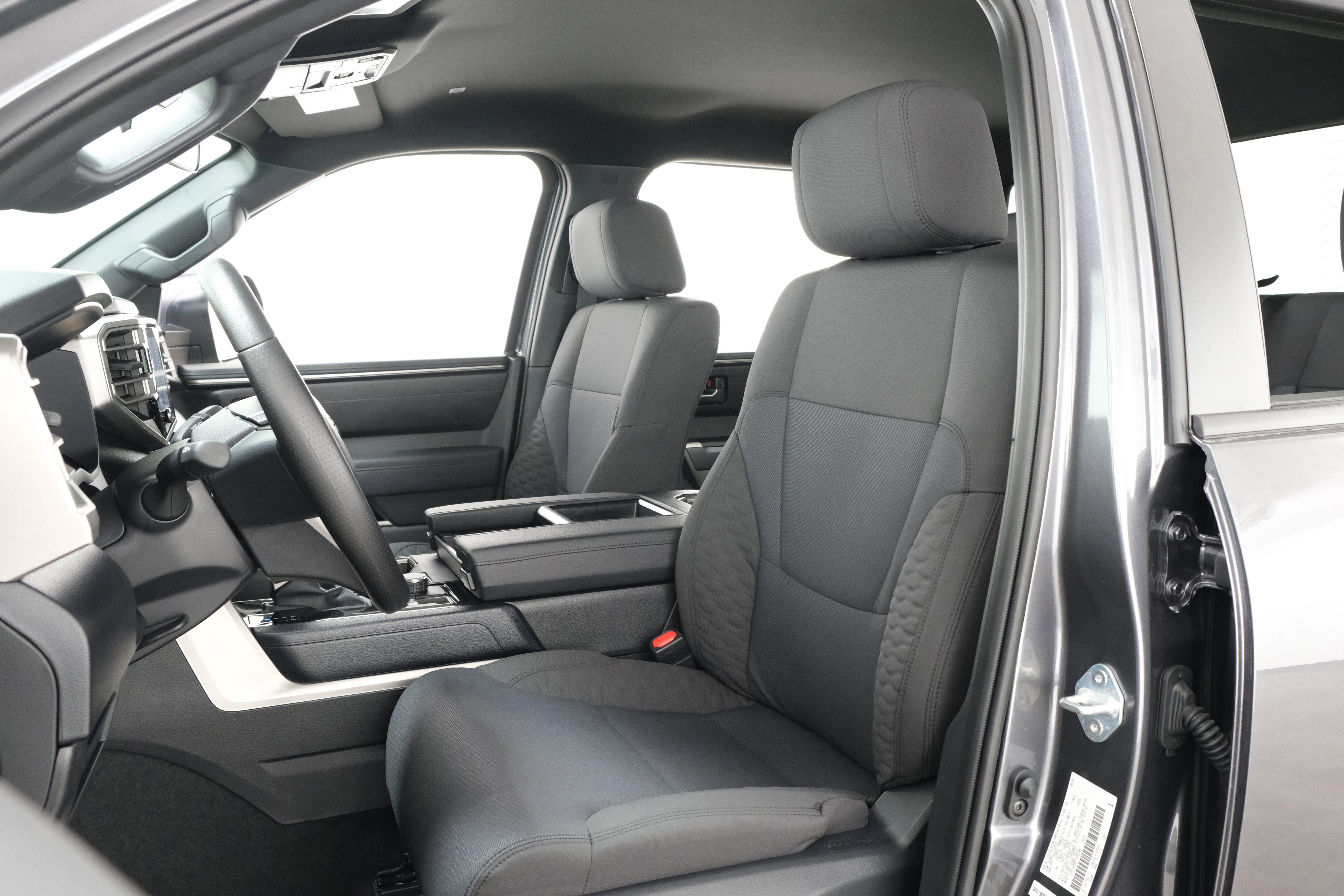 2026 Toyota Tundra SR5 - Photo 28