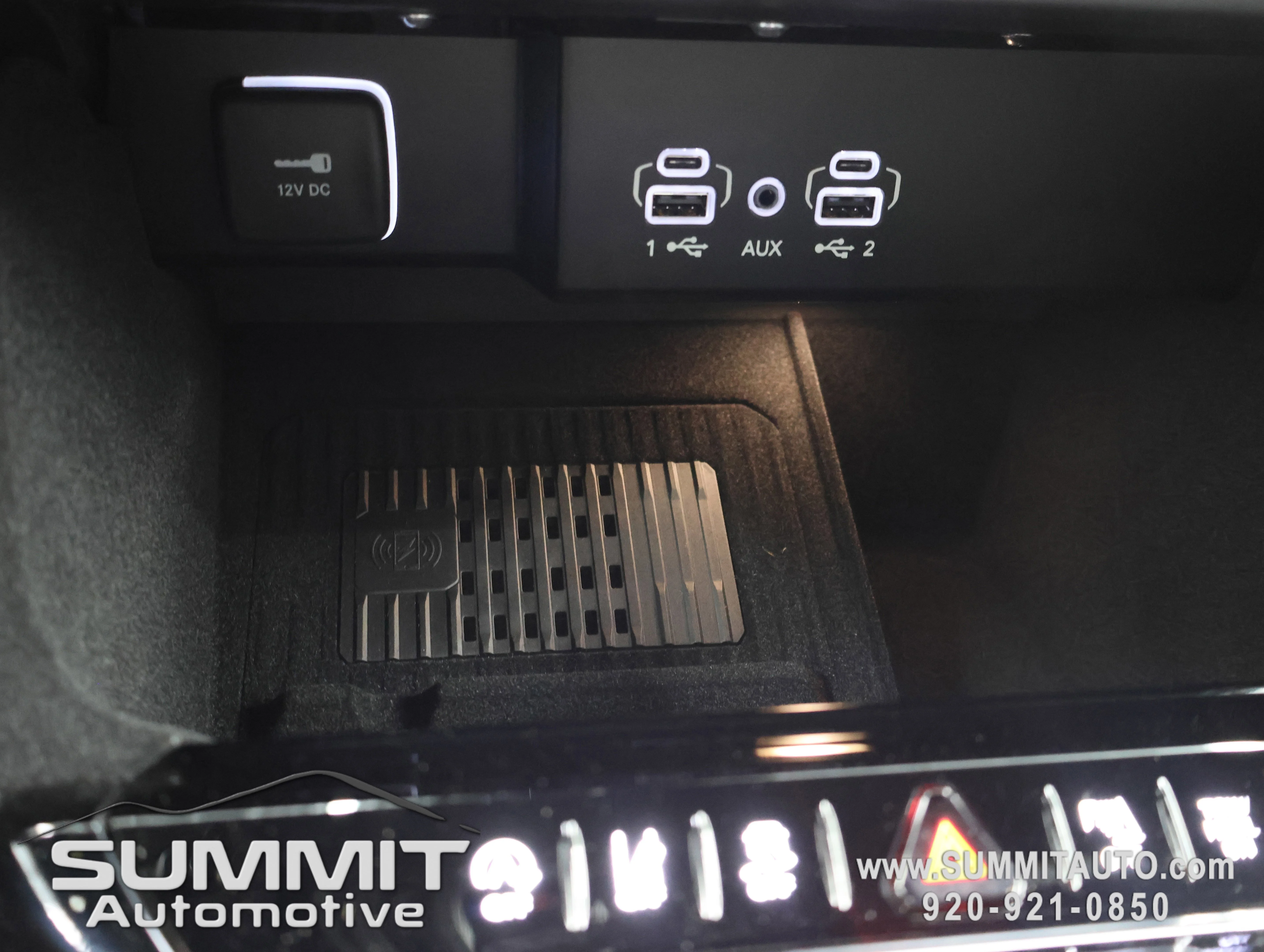New 2026 Velvet Red Pearl-Coat Exterior Paint Jeep  image 46