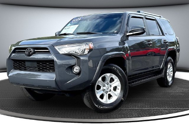Used 2024  Toyota SR5 image 1