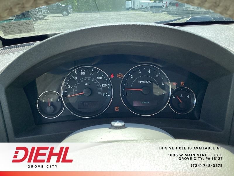 Used 2006 Beige Jeep Limited image 20