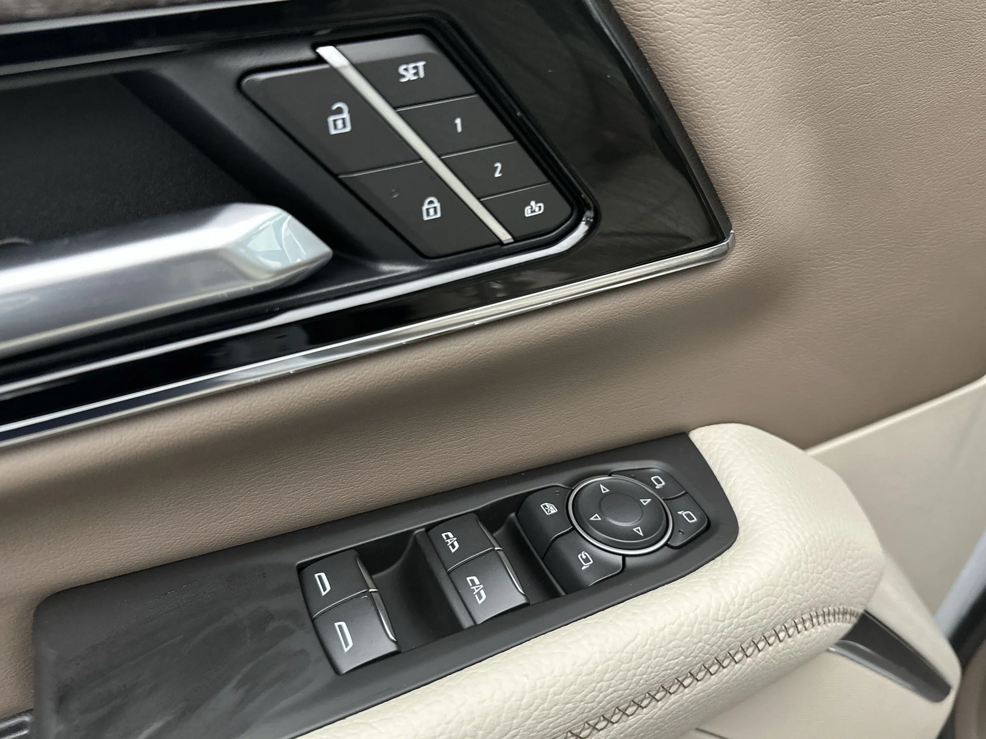 2026 GMC Yukon Denali - Photo 65