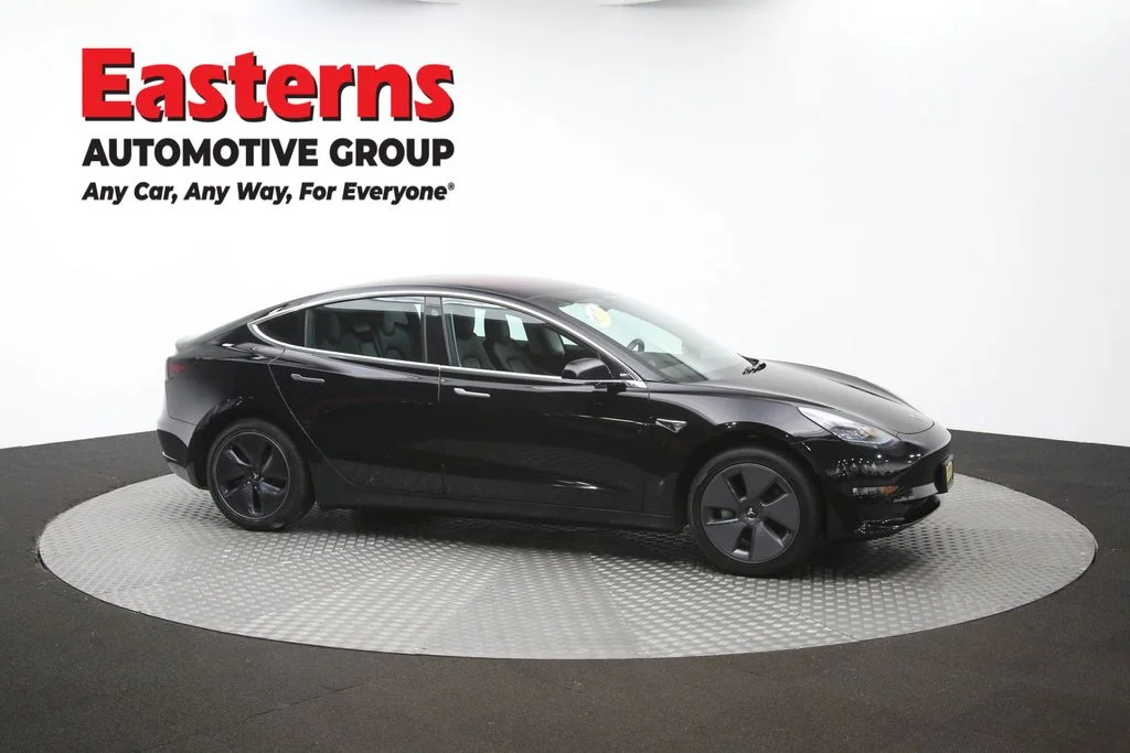 Used 2019 Black Tesla Standard image 39