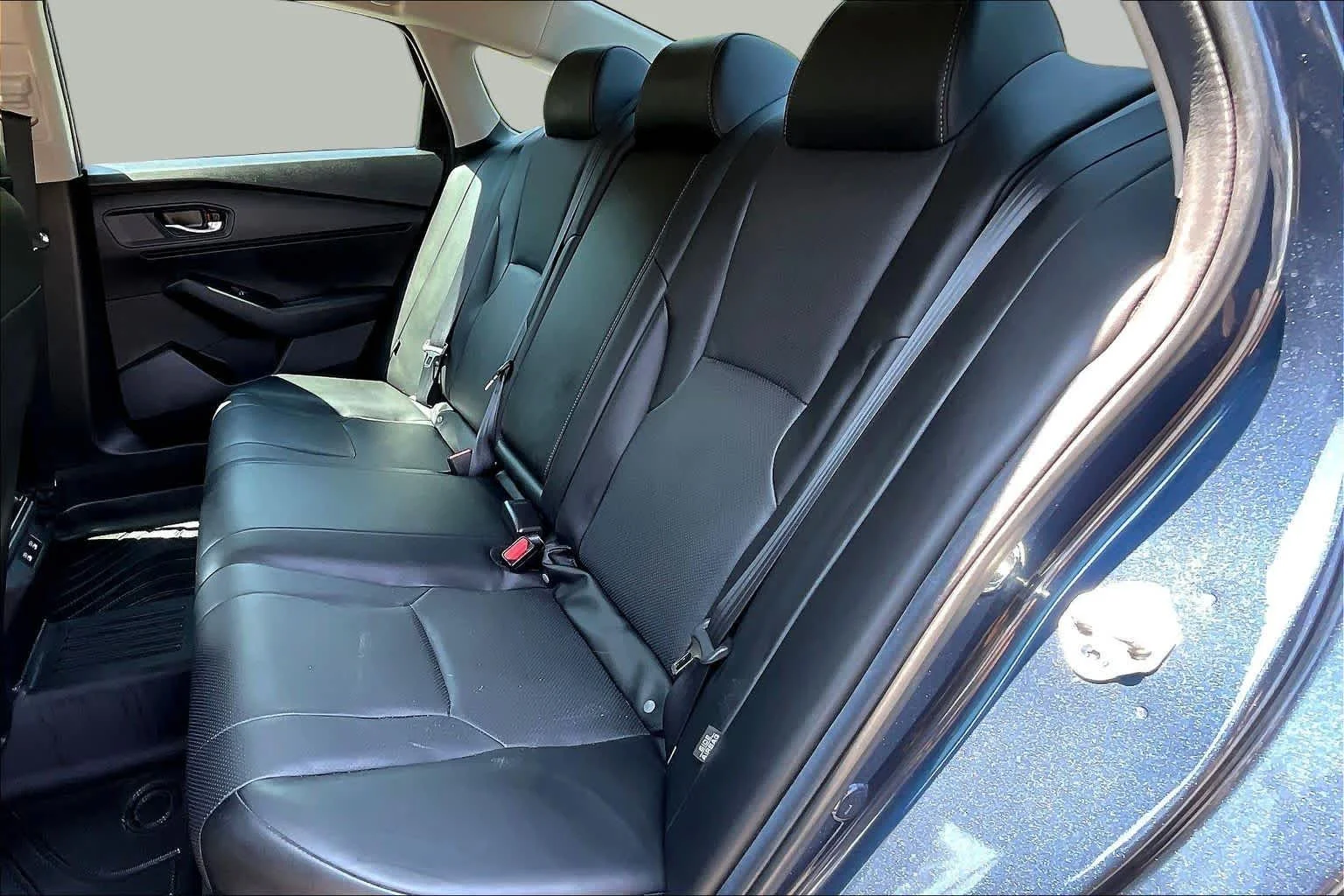 Used 2024 Canyon River Blue Metallic Honda EX-L image 20