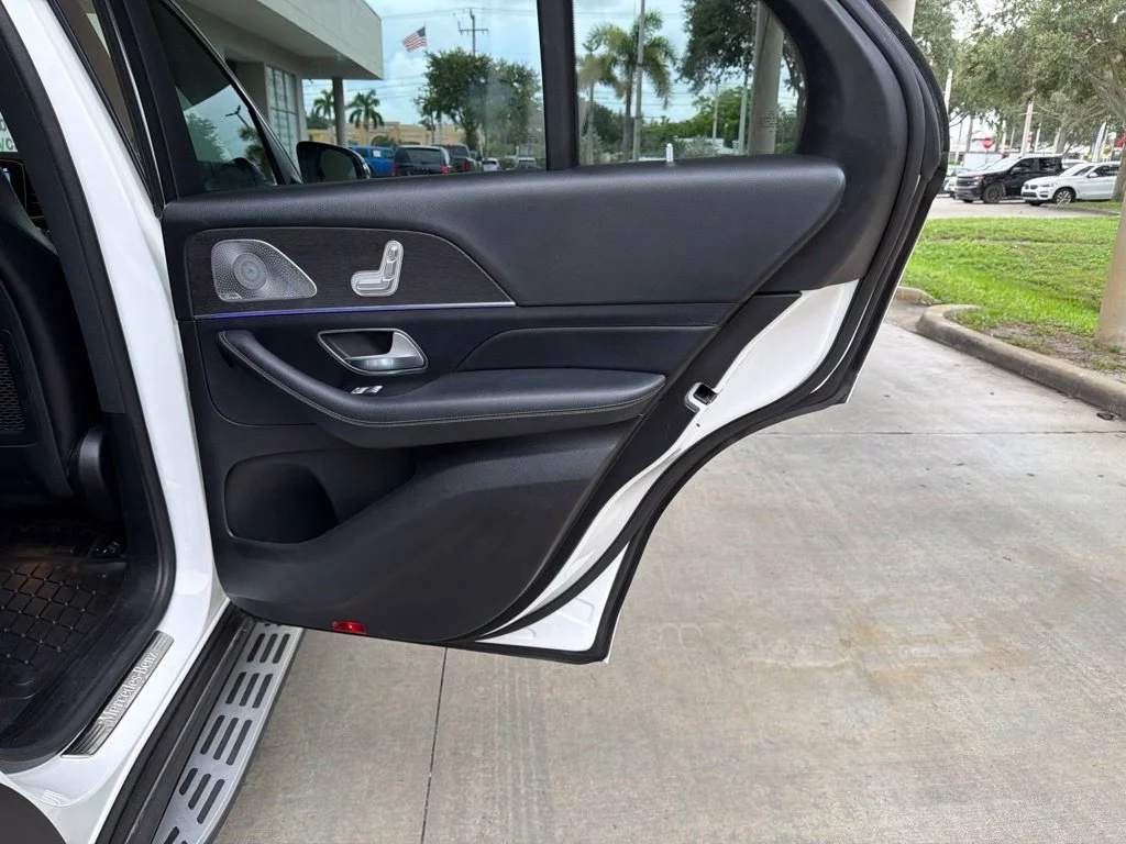 Used 2020 White Mercedes-Benz GLE 350 image 43