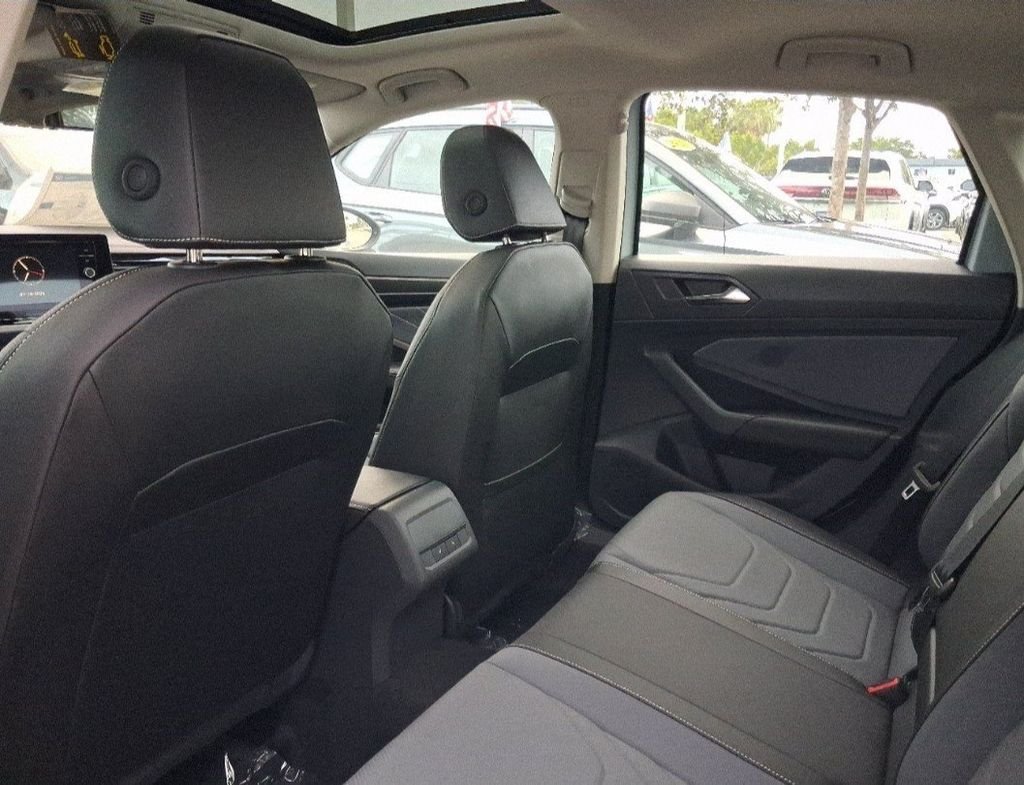 New 2026 Gray Volkswagen 1.5T SEL image 5
