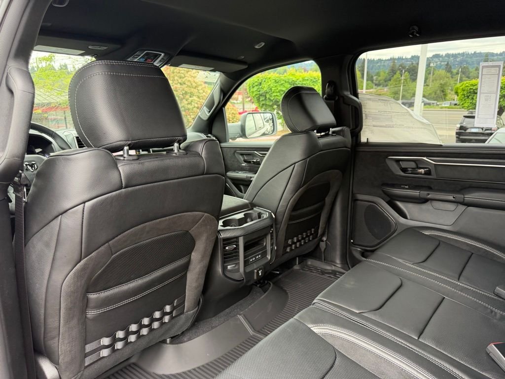 New 2026 Diamond Black Crystal Pearl-Coat Exterior Paint RAM RHO image 32