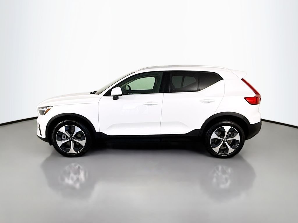 Used 2025 White Volvo B5 Plus Bright Theme image 2