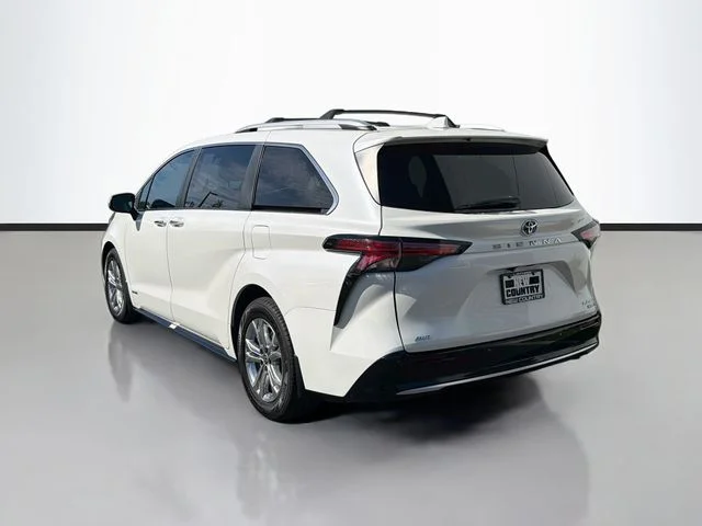 Used 2021 White Toyota Platinum image 5