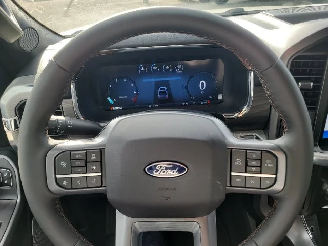 New 2026 Oxford White Ford Lariat image 31