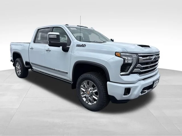 New 2026 Polar White Tricoat Chevrolet High Country image 9