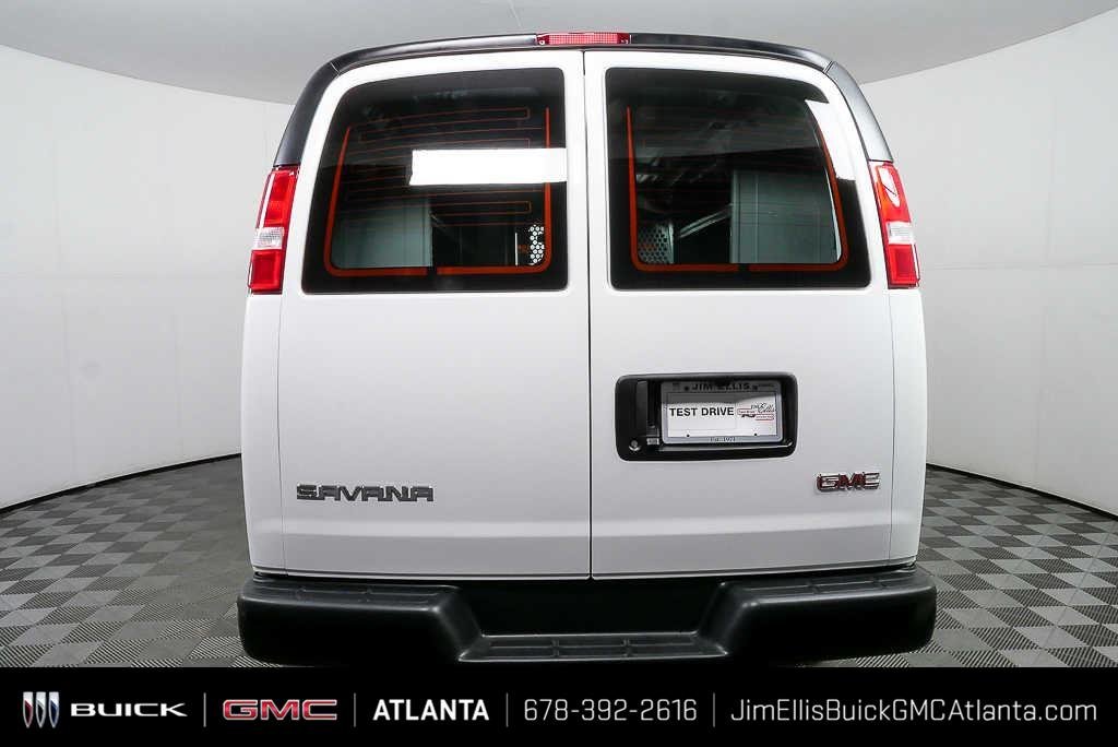 New 2025 Summit White GMC Work Van image 24