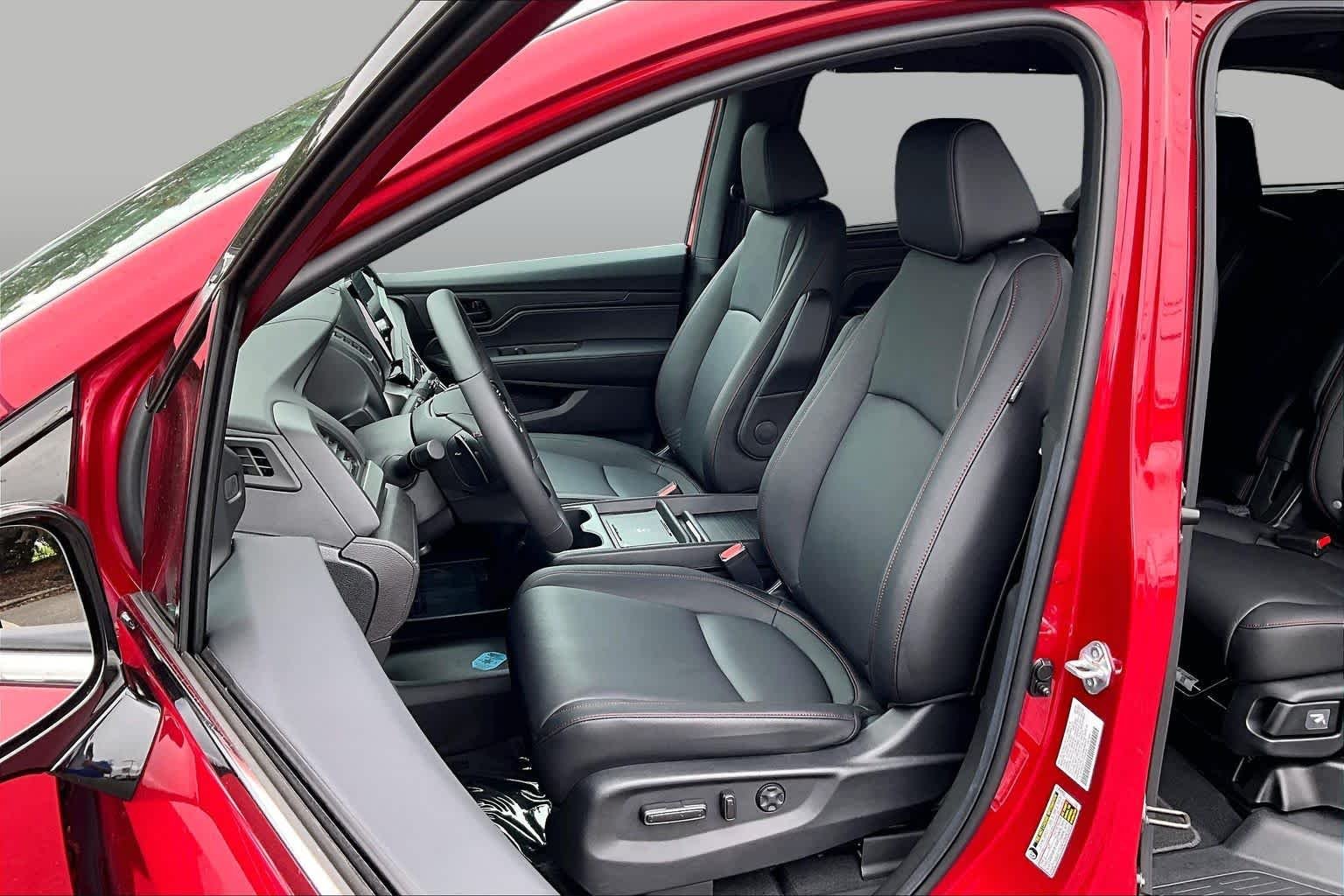 2026 Honda Odyssey Sport L - Photo 8