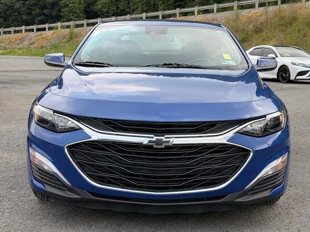 Used 2023 Blue Chevrolet RS image 16