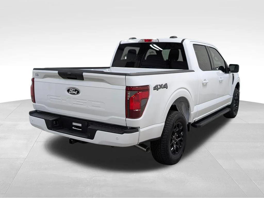New 2026 Oxford White Ford XLT image 23