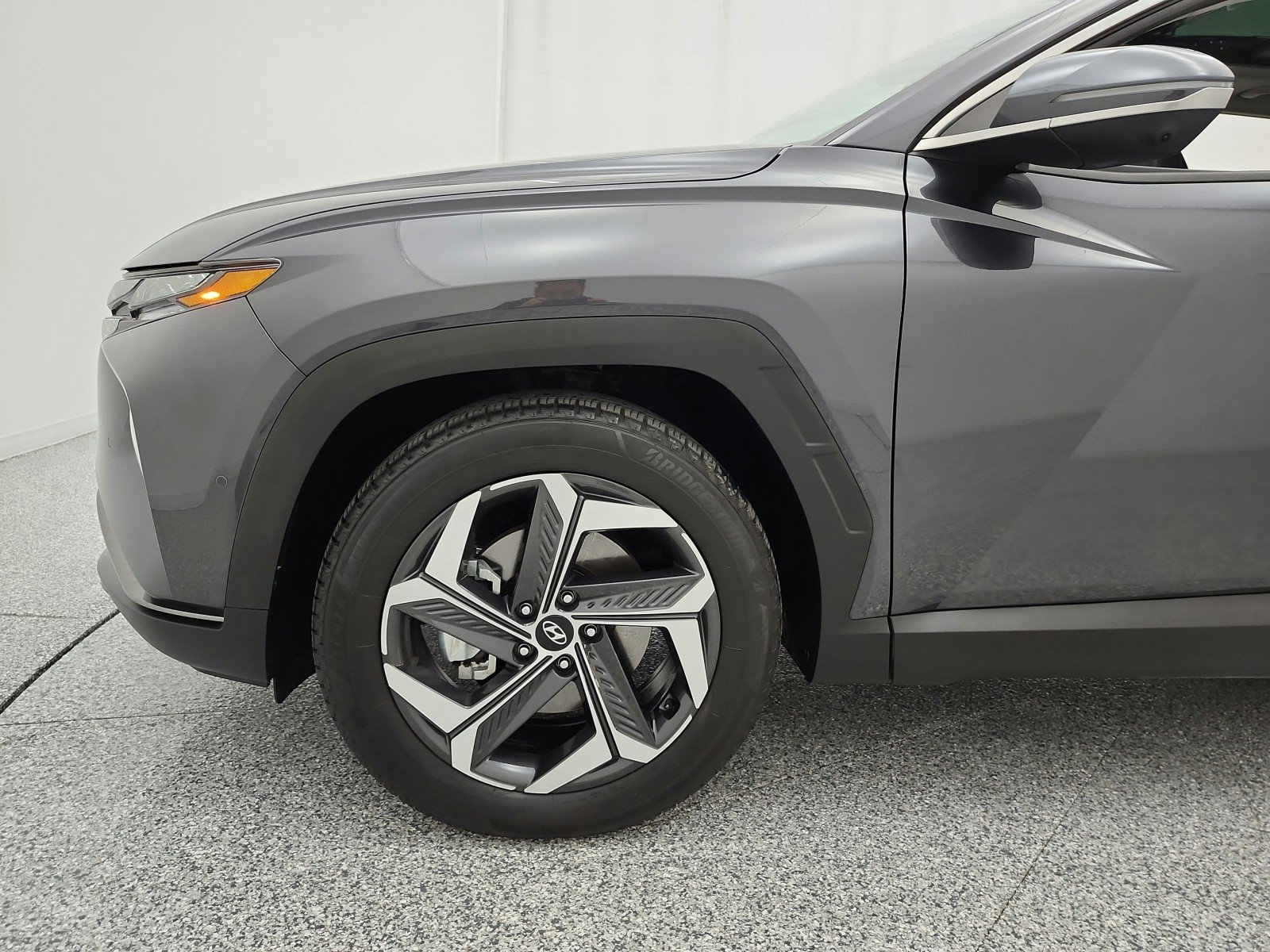 Used 2022 Portofino Gray Hyundai Limited FWD image 17