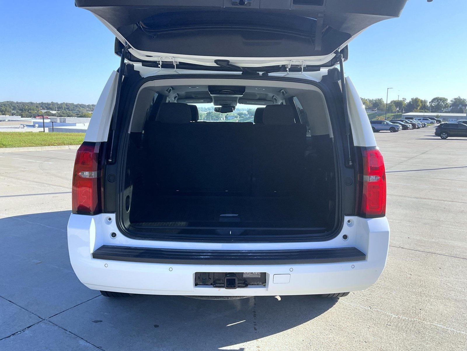2020 Chevrolet Tahoe LS - Photo 9