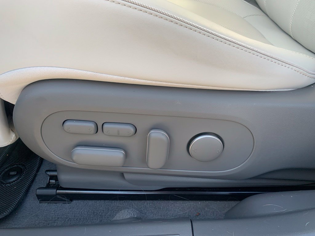 Used 2024 Gravity Gold (Matte Gold) Hyundai Limited image 14