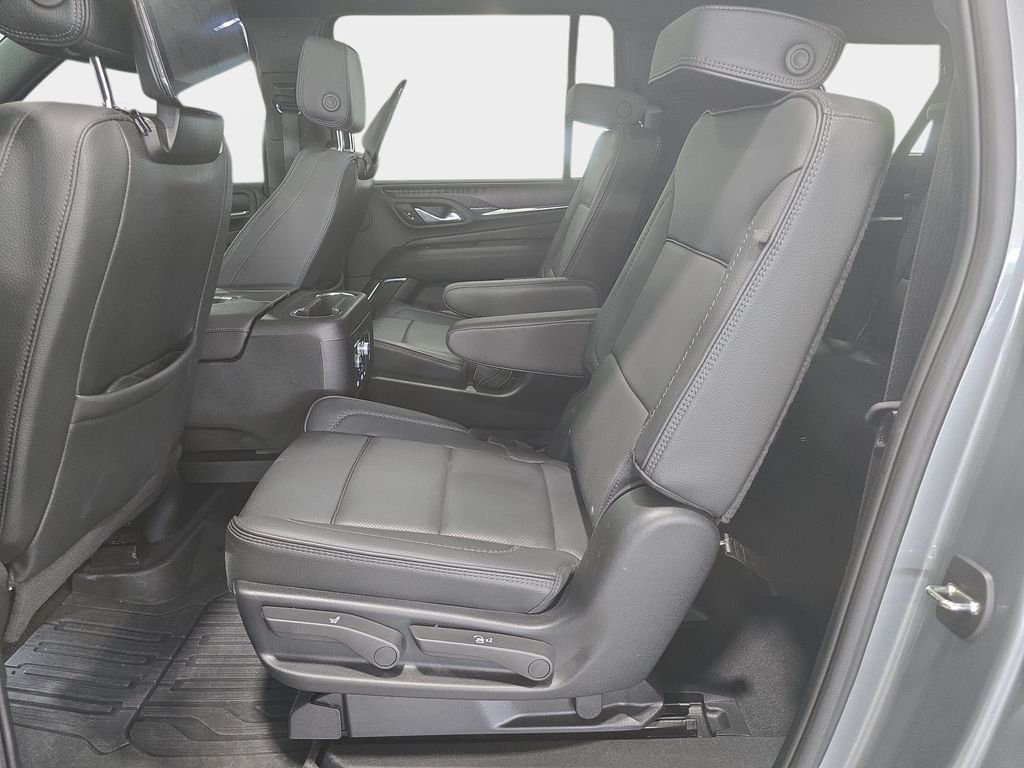 Used 2024 Sterling Metallic GMC Denali image 28