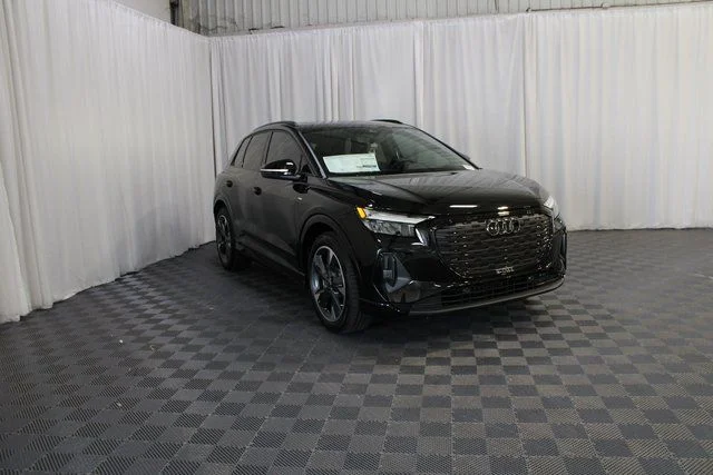 Used 2025 Black Audi Premium Plus image 32
