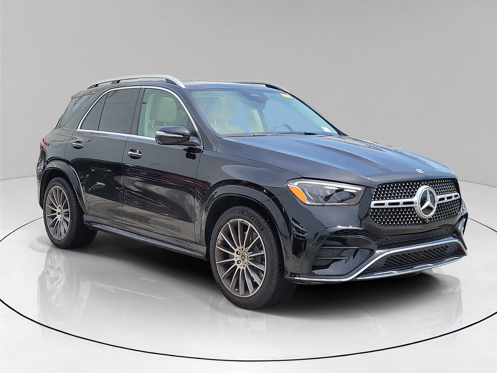 Certified Used 2024 Black Mercedes-Benz GLE 350 image 1