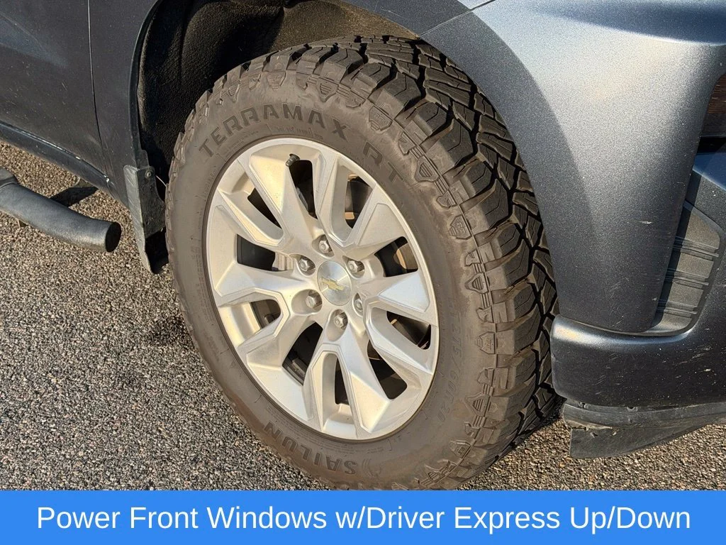 Used 2019 SHADOW GRAY METALLIC Chevrolet Custom image 13