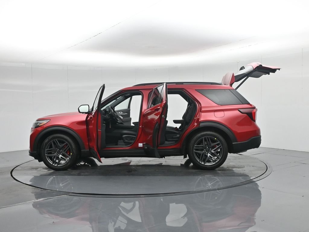 New 2026 Rapid Red Metallic Tinted Clearcoat Ford ST image 41