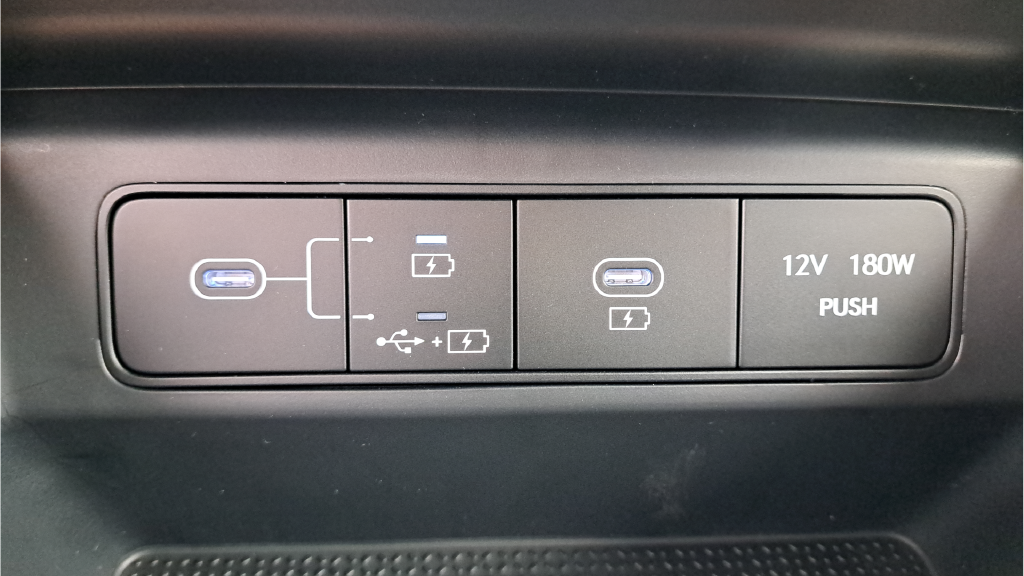New 2026 White Hyundai SE AWD image 22