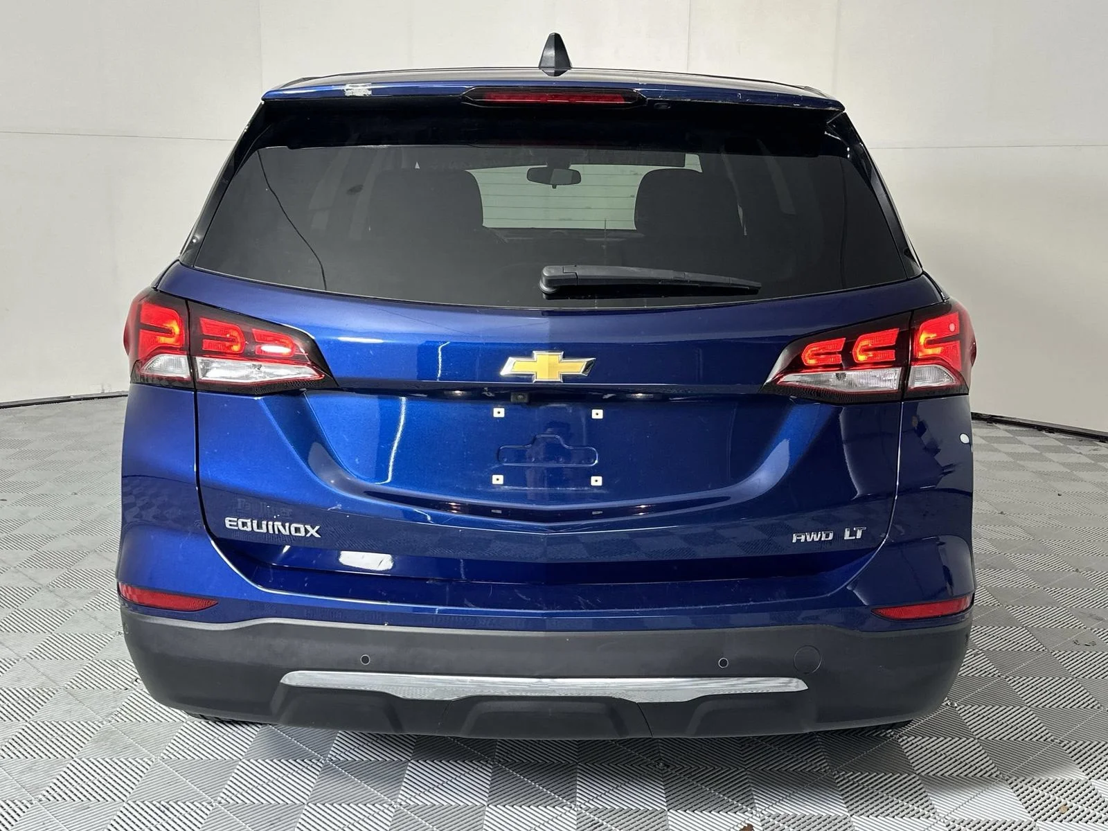 Used 2023 Blue Chevrolet LT image 7