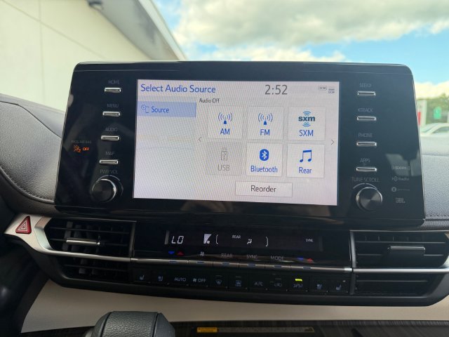 Used 2022 Beige Toyota Platinum image 18
