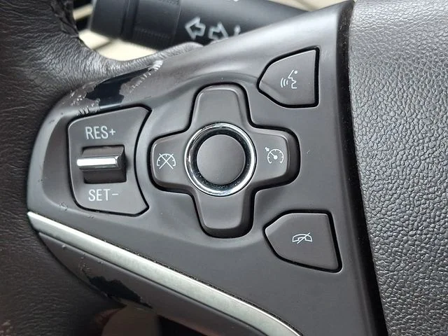 Used 2015 Deep Garnet Metallic Buick Base image 21