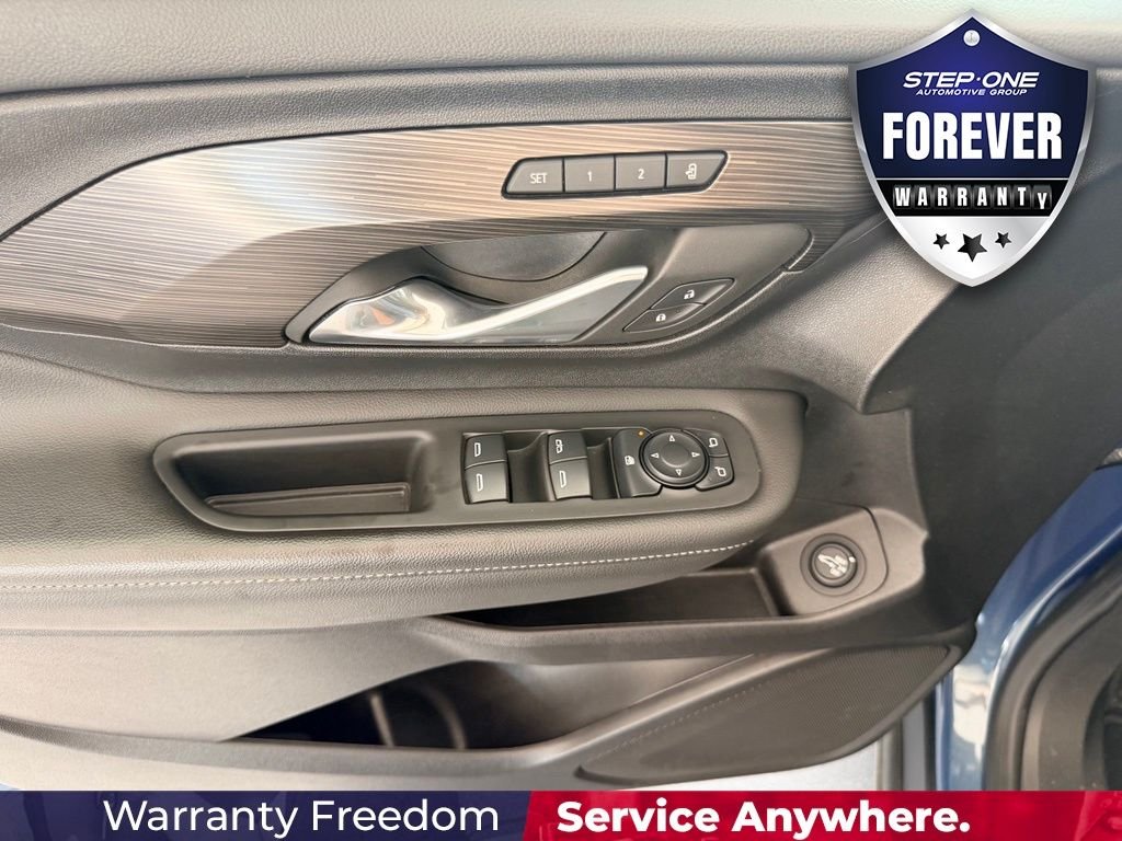 Used 2024 Blue GMC SLT image 11