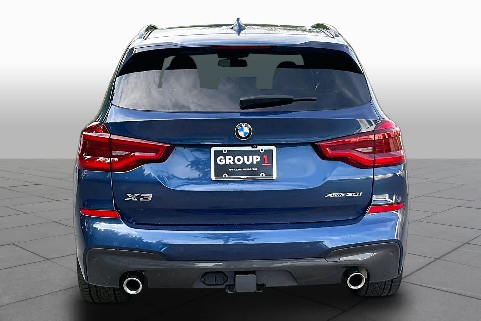 Used 2019 Phytonic Blue Metallic BMW xDrive30i image 4
