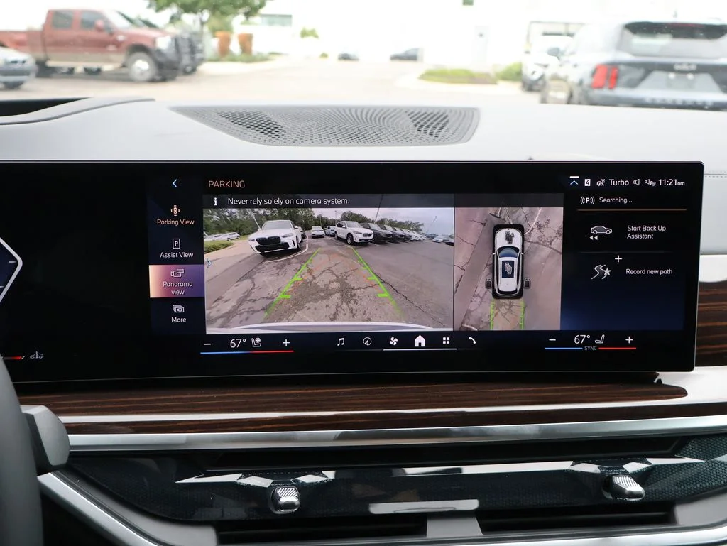 New 2026 White BMW xDrive40i image 24