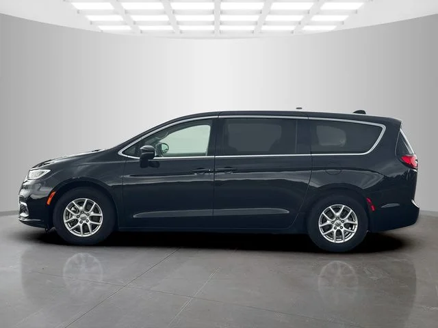Certified Used 2023 Black Chrysler Touring L image 4