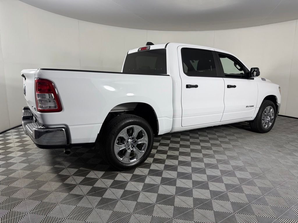 Certified Used 2024 White Ram Big Horn/Lone Star image 6