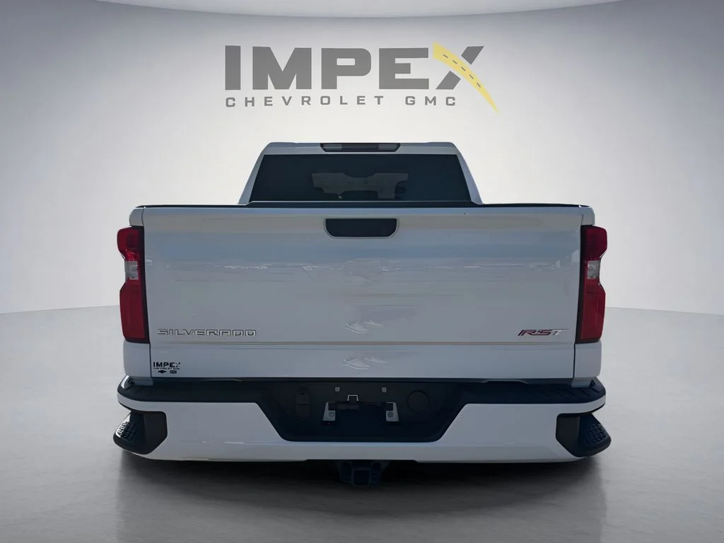 New 2026 White Chevrolet RST image 4