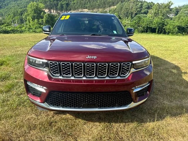 Used 2023 Red Jeep Summit Reserve image 3