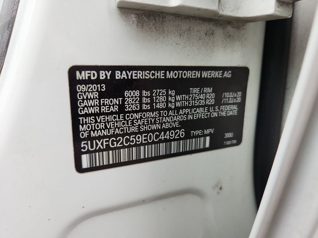 Used 2014 White BMW xDrive35i image 25