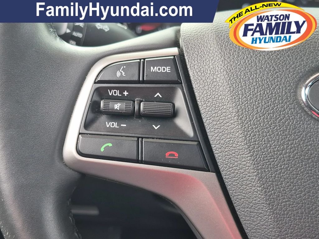 Used 2018 Silver Hyundai Value Edition image 11