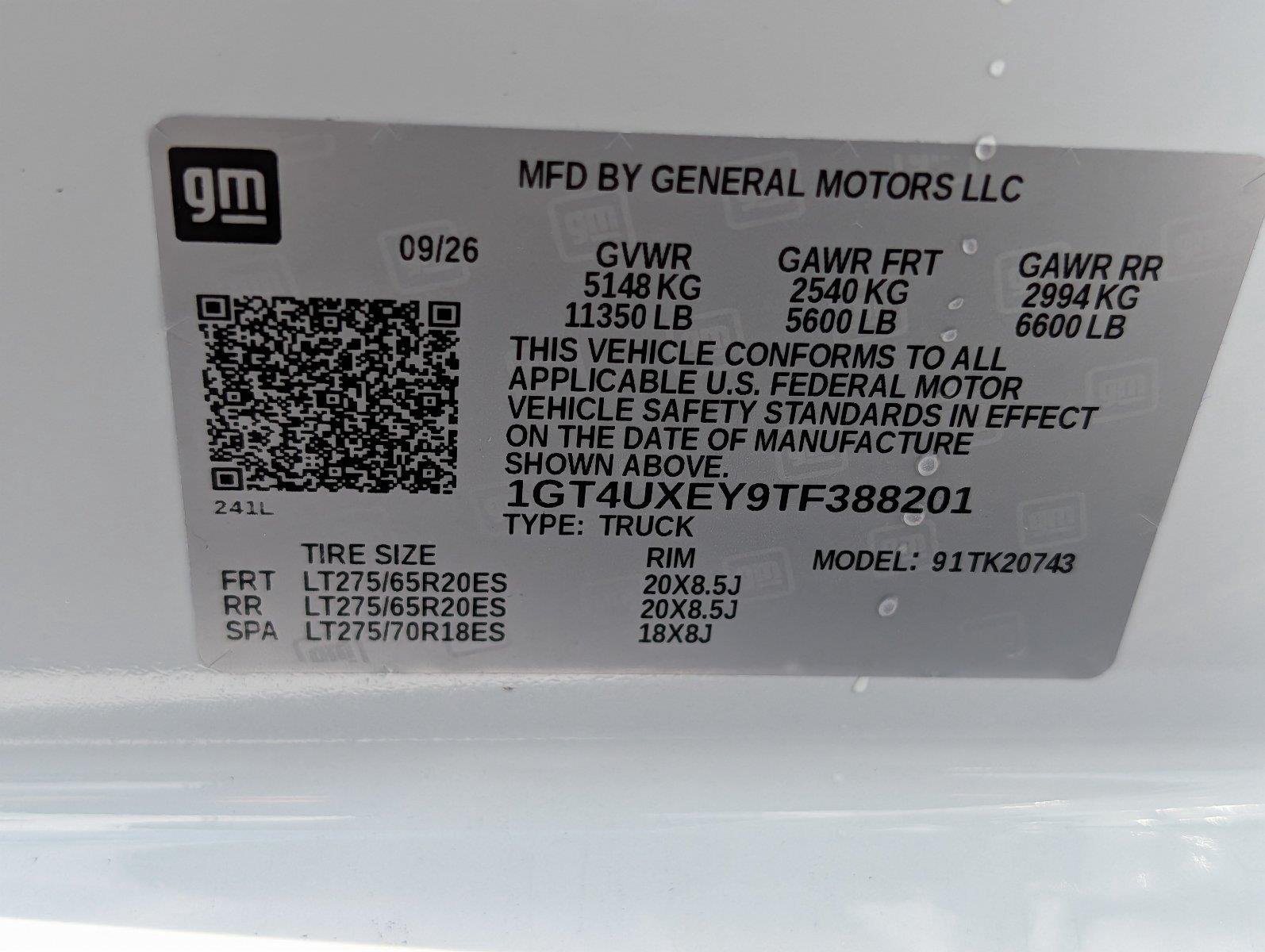 New 2026 Glacier White Tricoat GMC Denali Ultimate image 41