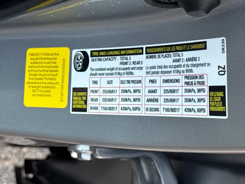 Used 2025 Silver Toyota XLE image 48