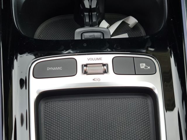 New 2026 White Mercedes-Benz GLA 250 image 24