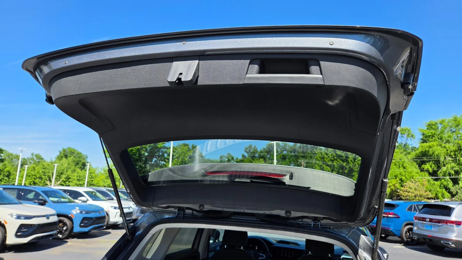 2024 Volkswagen Taos SE - Photo 67