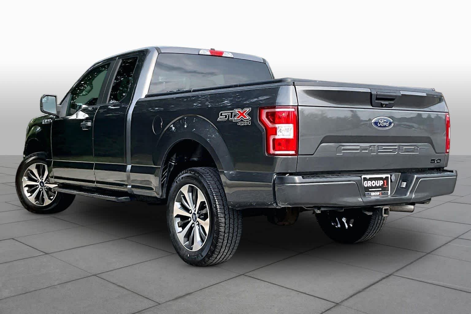 Used 2019 Magnetic Metallic Ford XL image 12