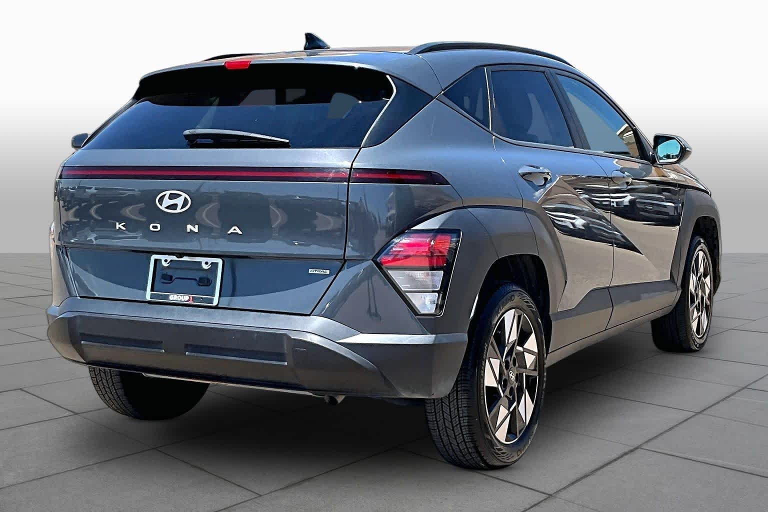 Used 2024 Ecotronic Gray Pearl Hyundai SEL image 13