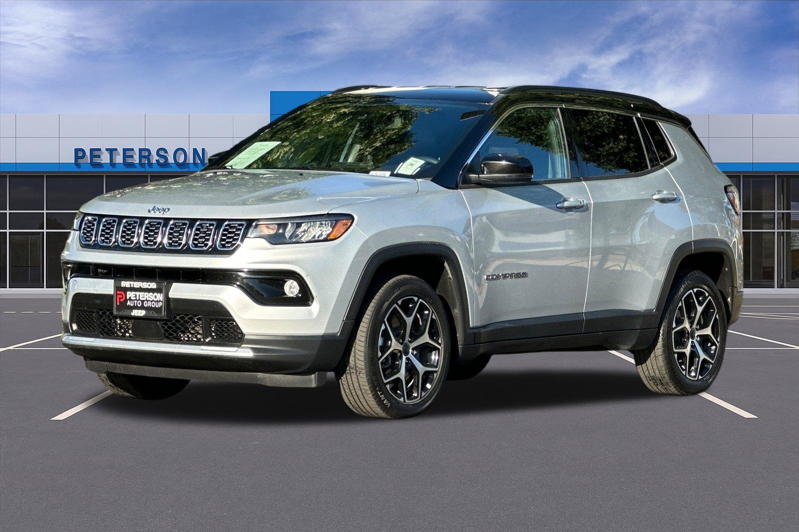 Used 2025 Silver Jeep Limited image 8