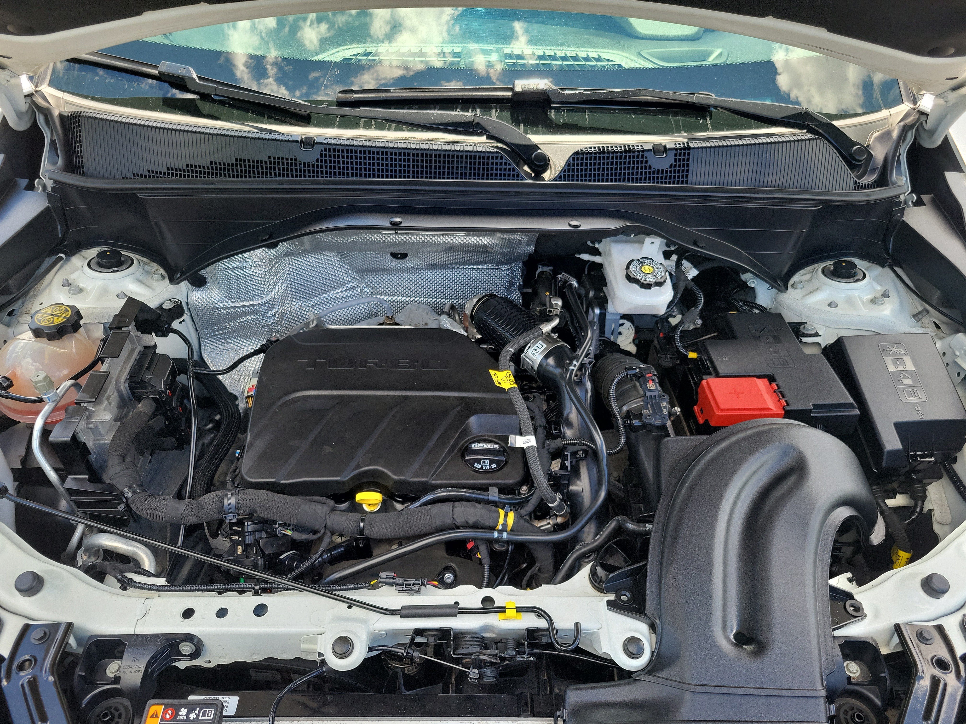Used 2024 Summit White Chevrolet LS image 30