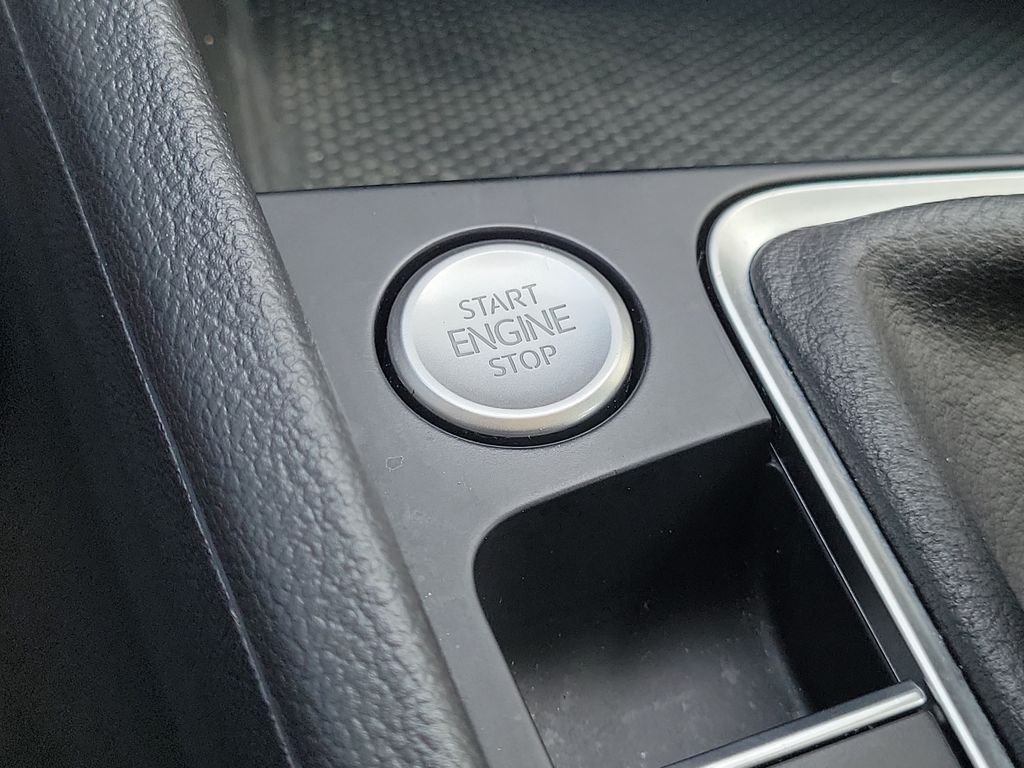 2022 Volkswagen Jetta SE - Photo 23